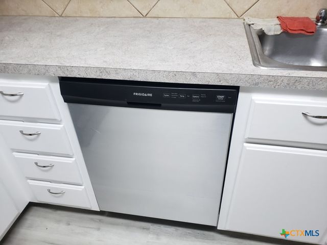 1121 Dixon Circle, Copperas Cove, TX 76522