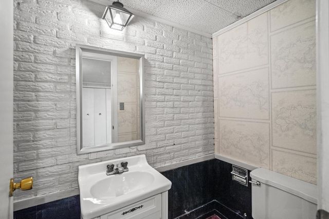 73 Harrison Avenue, Bellevue, KY 41073