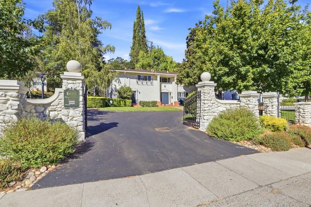 600 Pennsylvania Avenue 5, Los Gatos, CA 95030
