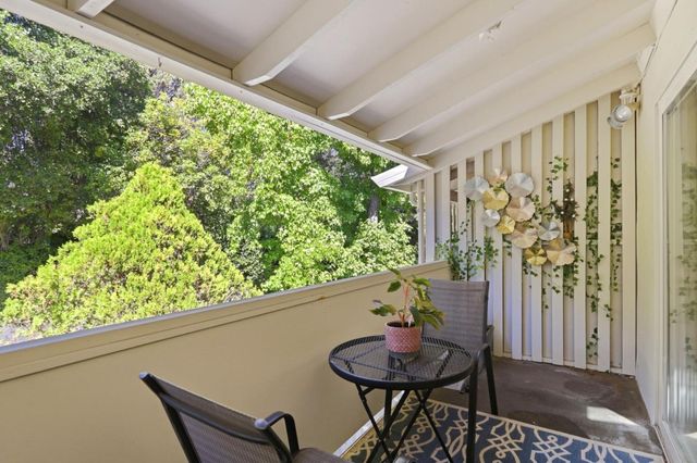 600 Pennsylvania Avenue 5, Los Gatos, CA 95030