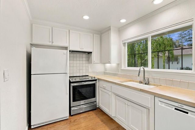 600 Pennsylvania Avenue 5, Los Gatos, CA 95030