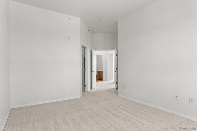 8420 Canyon Rim Trail 307, Englewood, CO 80112