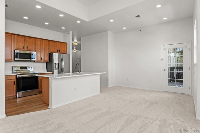 8420 Canyon Rim Trail 307, Englewood, CO 80112