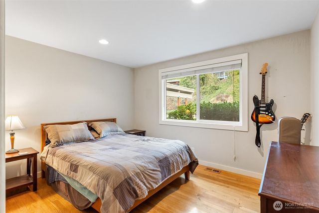 5162 S Wallace Street, Seattle, WA 98178