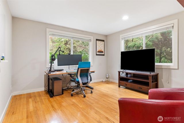 5162 S Wallace Street, Seattle, WA 98178