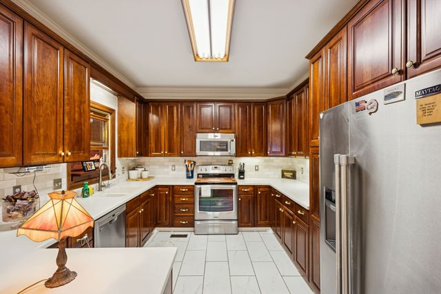 7488 Lowe Ln, Rockvale, TN 37153