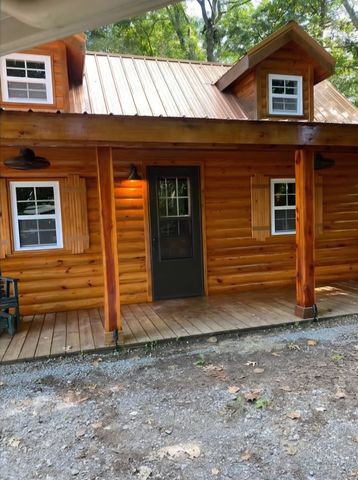 7488 Lowe Ln, Rockvale, TN 37153