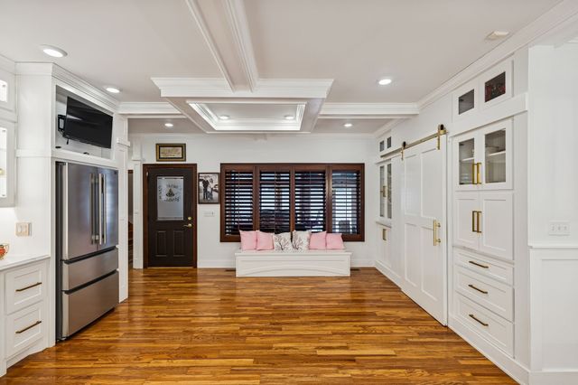 7488 Lowe Ln, Rockvale, TN 37153