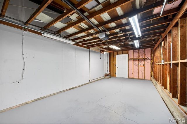 77 Tom Sawyer Drive, St Charles, MO 63303