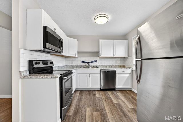 77 Tom Sawyer Drive, St Charles, MO 63303