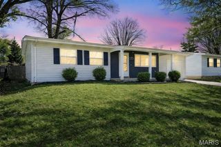 77 Tom Sawyer Drive, St Charles, MO 63303