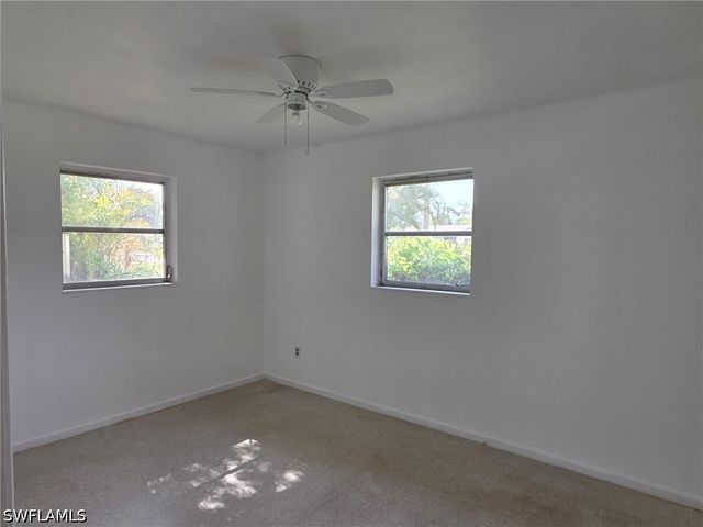 33 Broadway CIR, Fort Myers, FL 33901