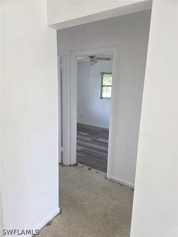 33 Broadway CIR, Fort Myers, FL 33901