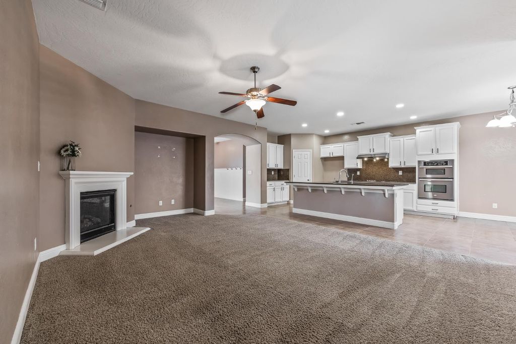 Image 18 of property listing at 5848 E Platt Avenue, Fresno, CA 93727