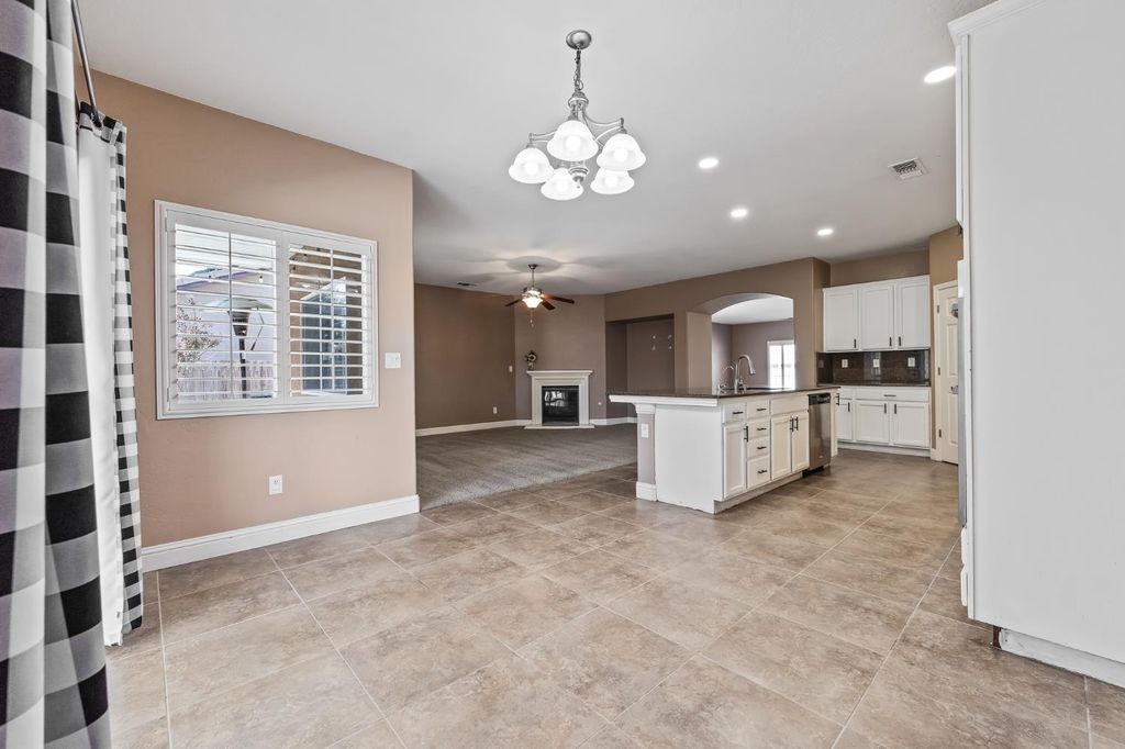 Image 21 of property listing at 5848 E Platt Avenue, Fresno, CA 93727