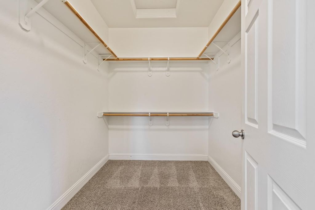 Image 30 of property listing at 5848 E Platt Avenue, Fresno, CA 93727