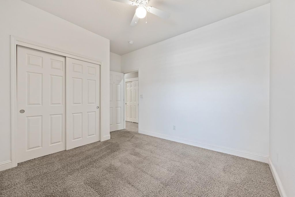 Image 35 of property listing at 5848 E Platt Avenue, Fresno, CA 93727