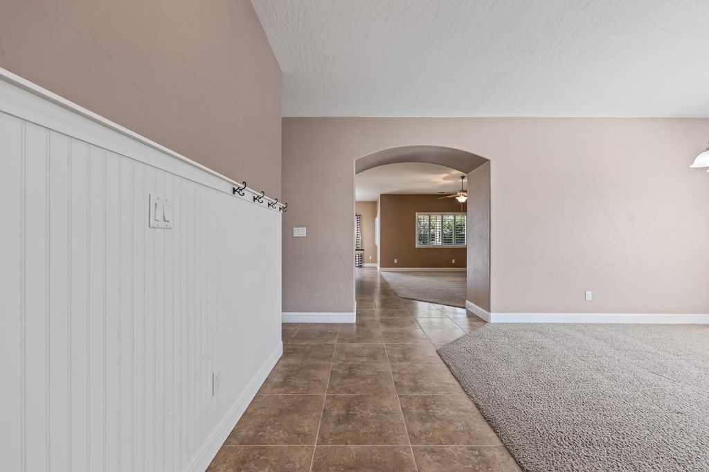 Image 4 of property listing at 5848 E Platt Avenue, Fresno, CA 93727