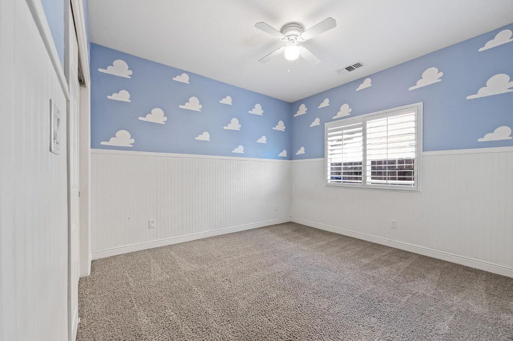 Image 40 of property listing at 5848 E Platt Avenue, Fresno, CA 93727