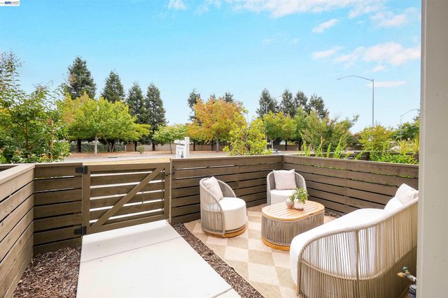 3806 Norbridge Ave, Castro Valley, CA 94546