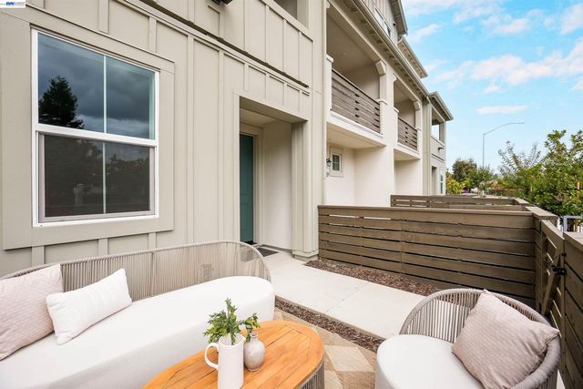 3806 Norbridge Ave, Castro Valley, CA 94546