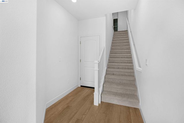3806 Norbridge Ave, Castro Valley, CA 94546