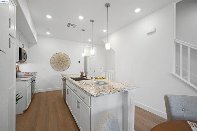 3806 Norbridge Ave, Castro Valley, CA 94546