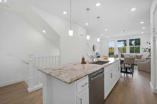 3806 Norbridge Ave, Castro Valley, CA 94546
