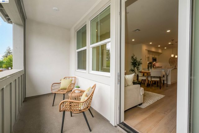 3806 Norbridge Ave, Castro Valley, CA 94546