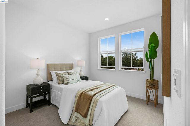 3806 Norbridge Ave, Castro Valley, CA 94546