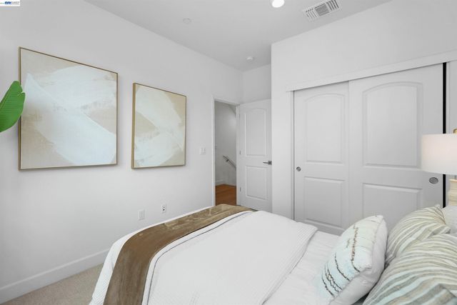 3806 Norbridge Ave, Castro Valley, CA 94546