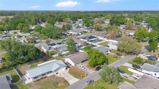 112 SANDBURG LANE, Winter Haven, FL 33884