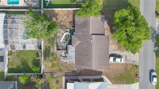 112 SANDBURG LANE, Winter Haven, FL 33884