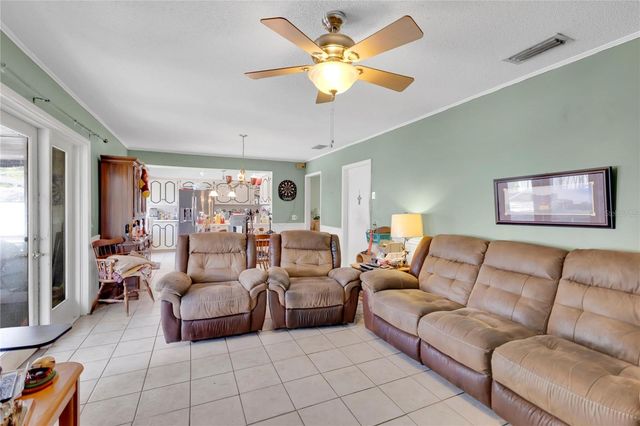 112 SANDBURG LANE, Winter Haven, FL 33884