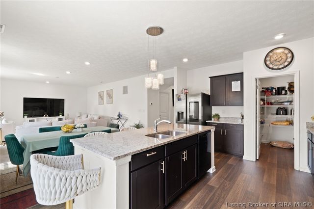 8110 Lucas Lane, Charlestown, IN 47111
