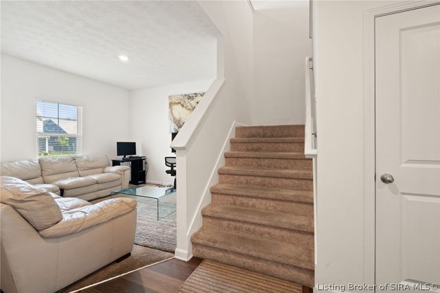 8110 Lucas Lane, Charlestown, IN 47111