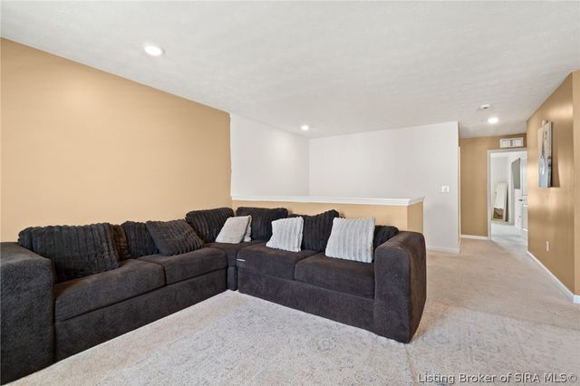8110 Lucas Lane, Charlestown, IN 47111