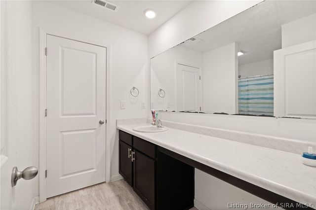 8110 Lucas Lane, Charlestown, IN 47111