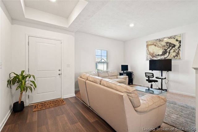 8110 Lucas Lane, Charlestown, IN 47111