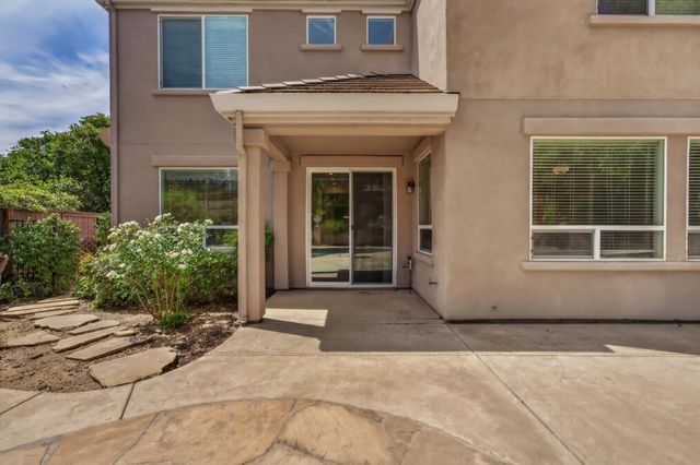 211 Tarquina Ct, El Dorado Hills, CA 95762