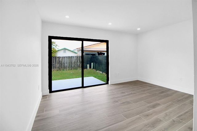 13379 NW 3rd Ter, Miami, FL 33182