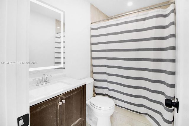 13379 NW 3rd Ter, Miami, FL 33182