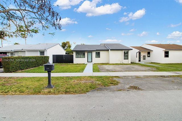 13379 NW 3rd Ter, Miami, FL 33182