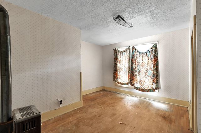 230 W 15th St N, Wichita, KS 67203