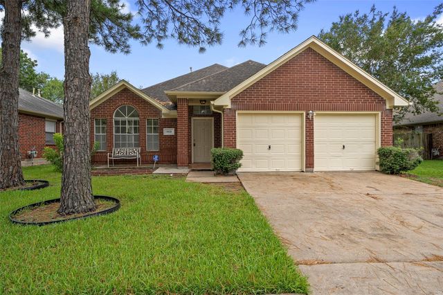 9619 E Withers Way Circle, Houston, TX 77065