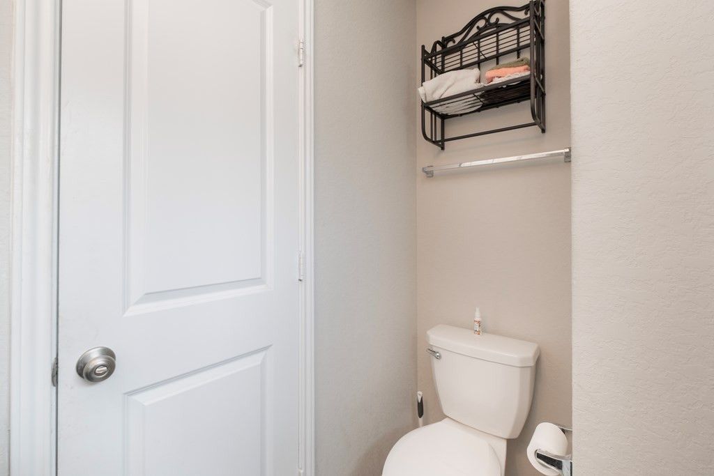 Image 29 of property listing at 218 Holland Park, Schertz, TX 78108