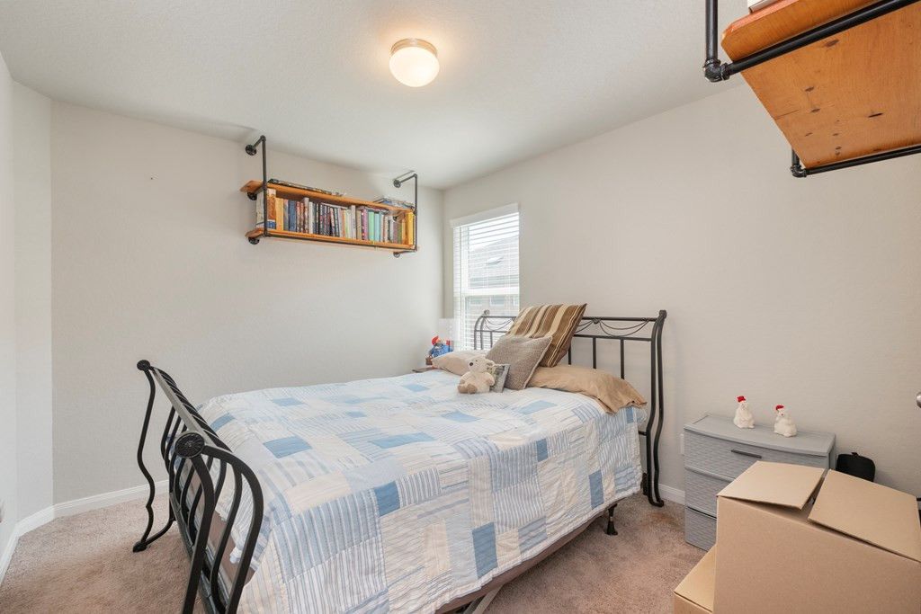 Image 30 of property listing at 218 Holland Park, Schertz, TX 78108