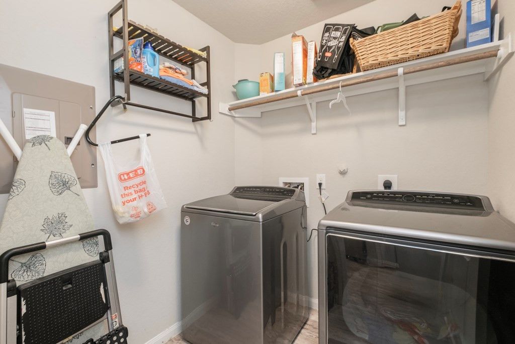 Image 34 of property listing at 218 Holland Park, Schertz, TX 78108