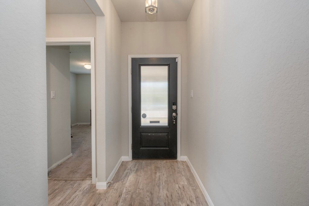 Image 5 of property listing at 218 Holland Park, Schertz, TX 78108