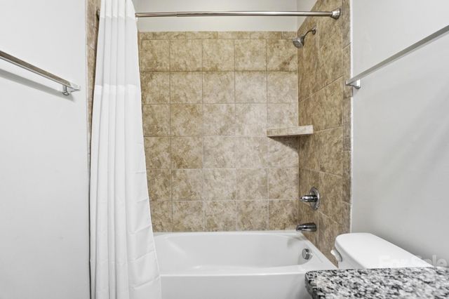 5028 Polo Gate Boulevard, Charlotte, NC 28216